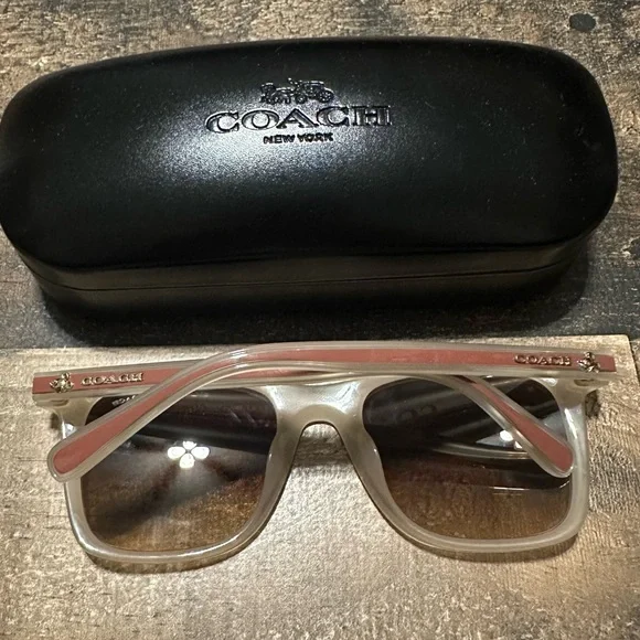 Coach x Mickey Mouse HC8374U Sunglasses - Picture 3 of 7